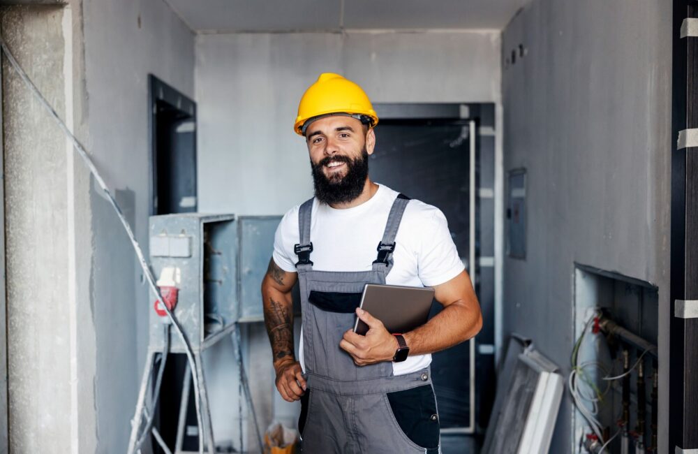 Maximising Efficiency with Electrician Job Management Software